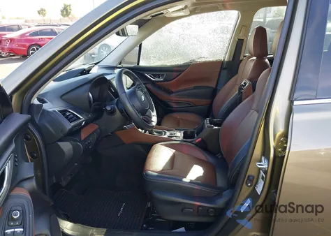 2023 Subaru Forester Touring z USA, uszkodzony, nr VIN JF2SKARC9PH510253